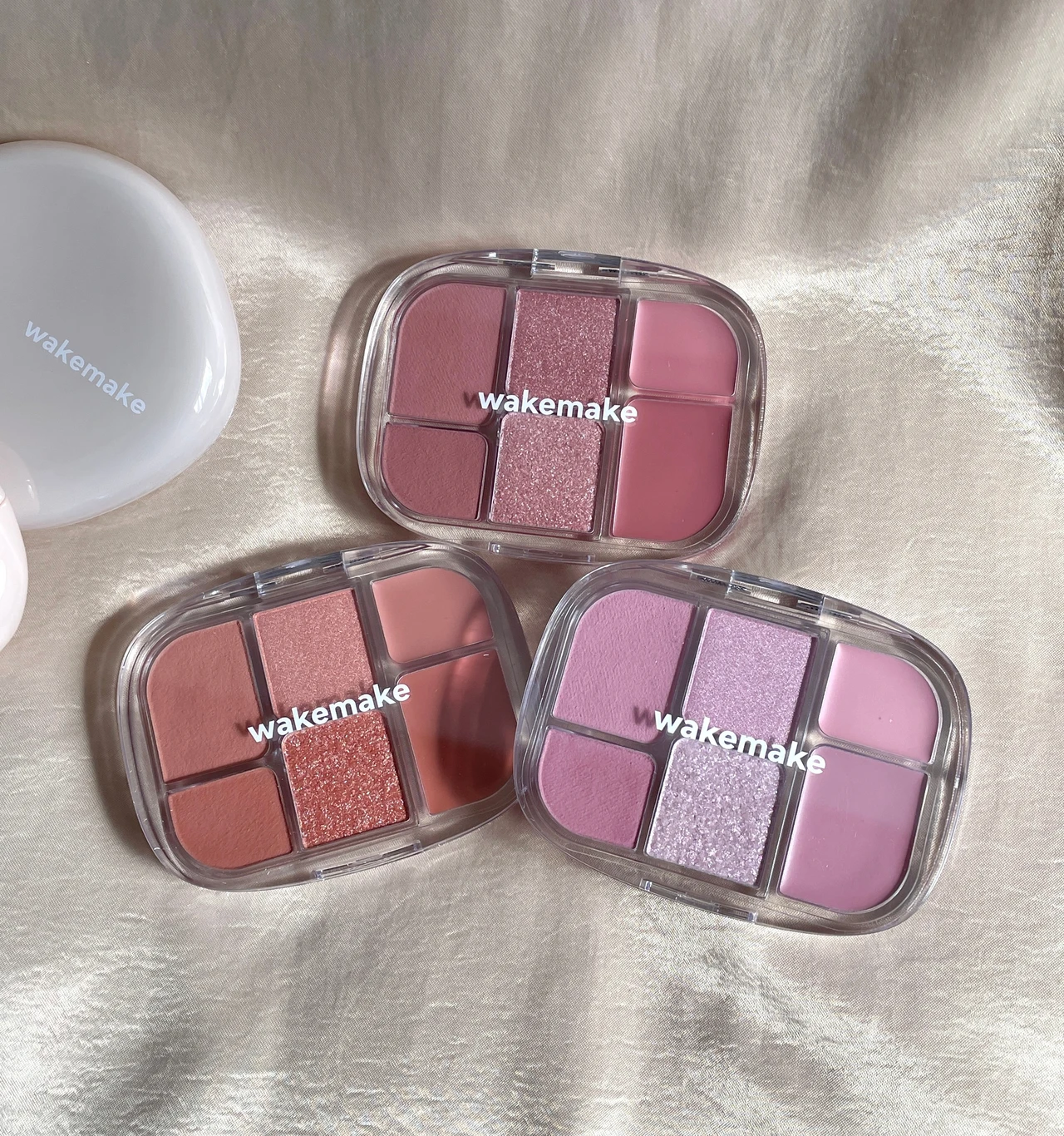 WAKEMAKE、韓国コスメ、アイシャドウパレット