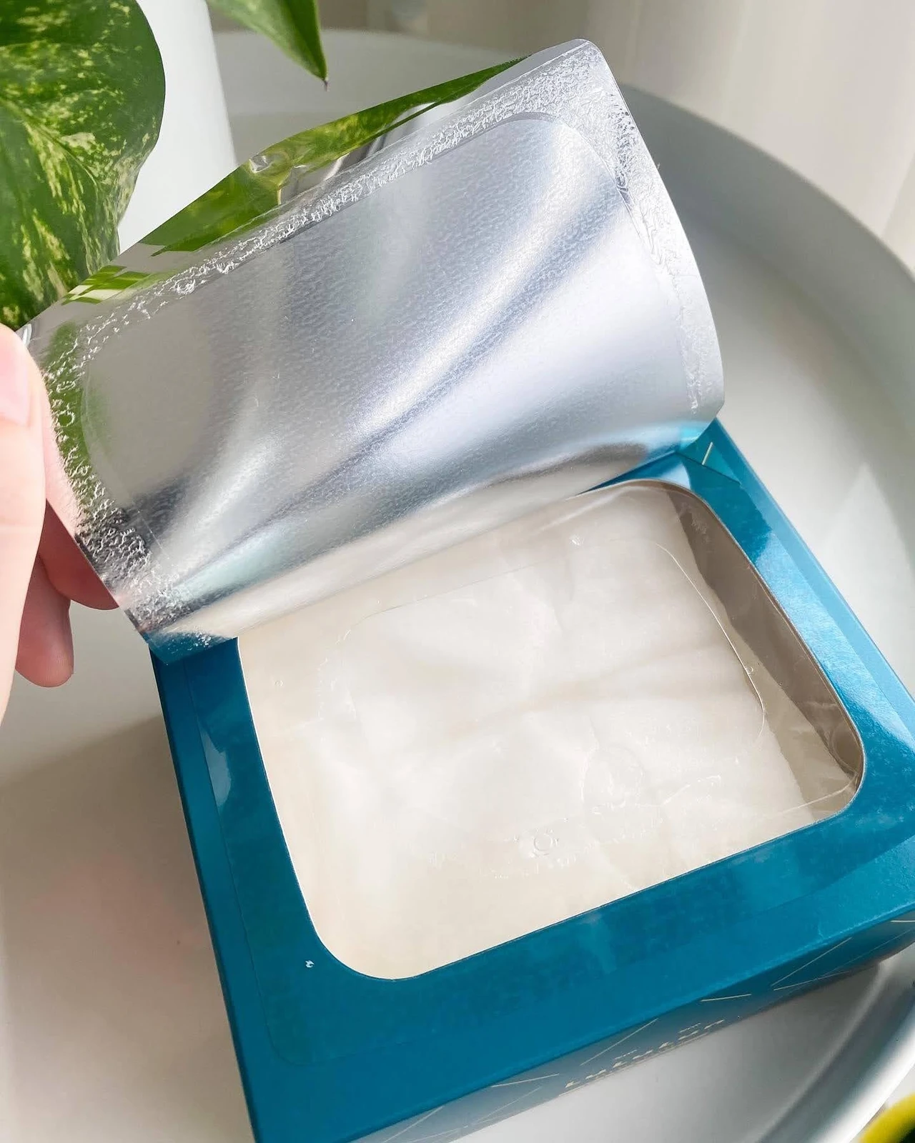 【MEGUMIさんも愛用】毎日の化粧水代わりにルルルンプレシャスGREEN(バランス)を使ったらお肌の調子がいい感じに♡_3_1