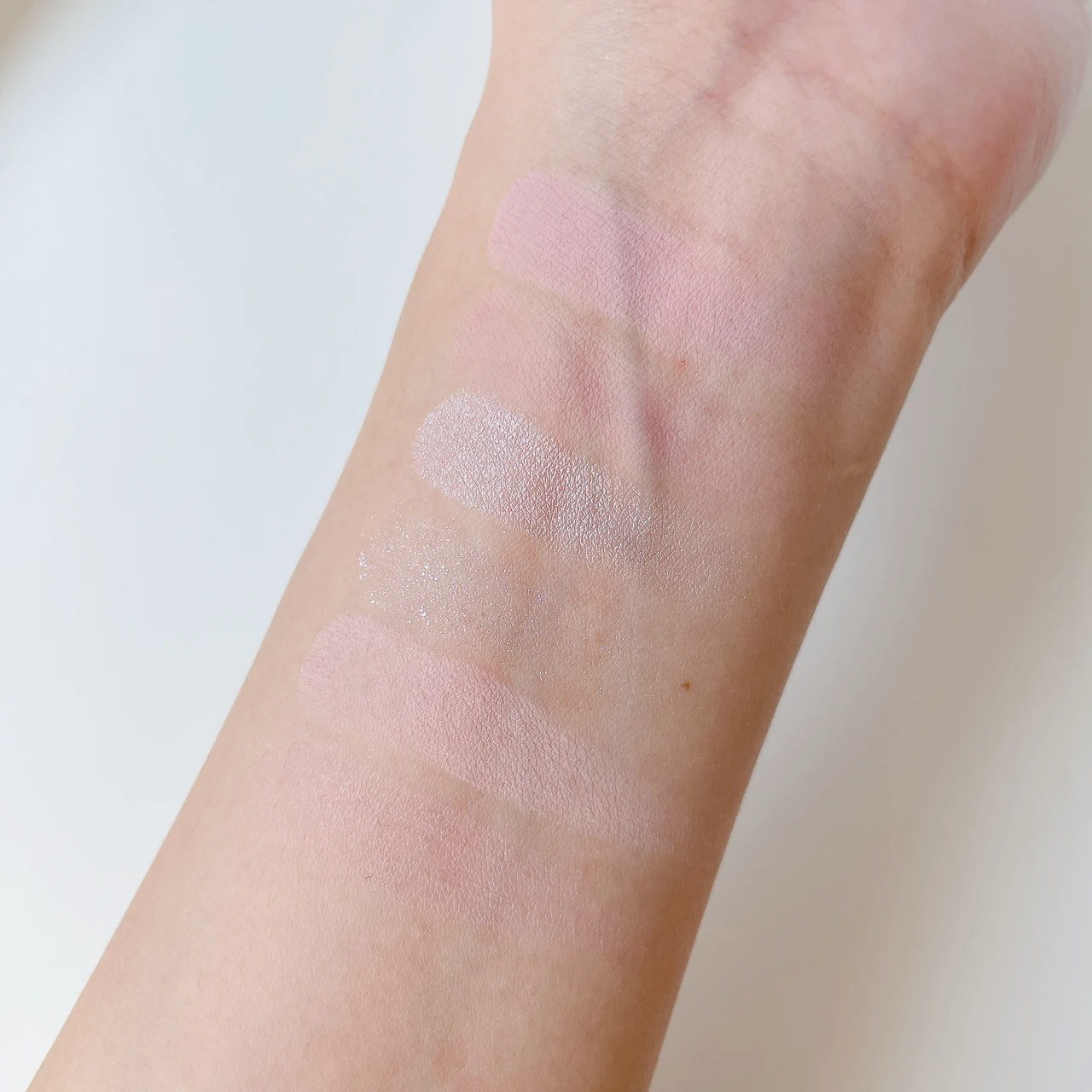 ウェイクメイク 03 ラベンダープレジャー スウォッチ