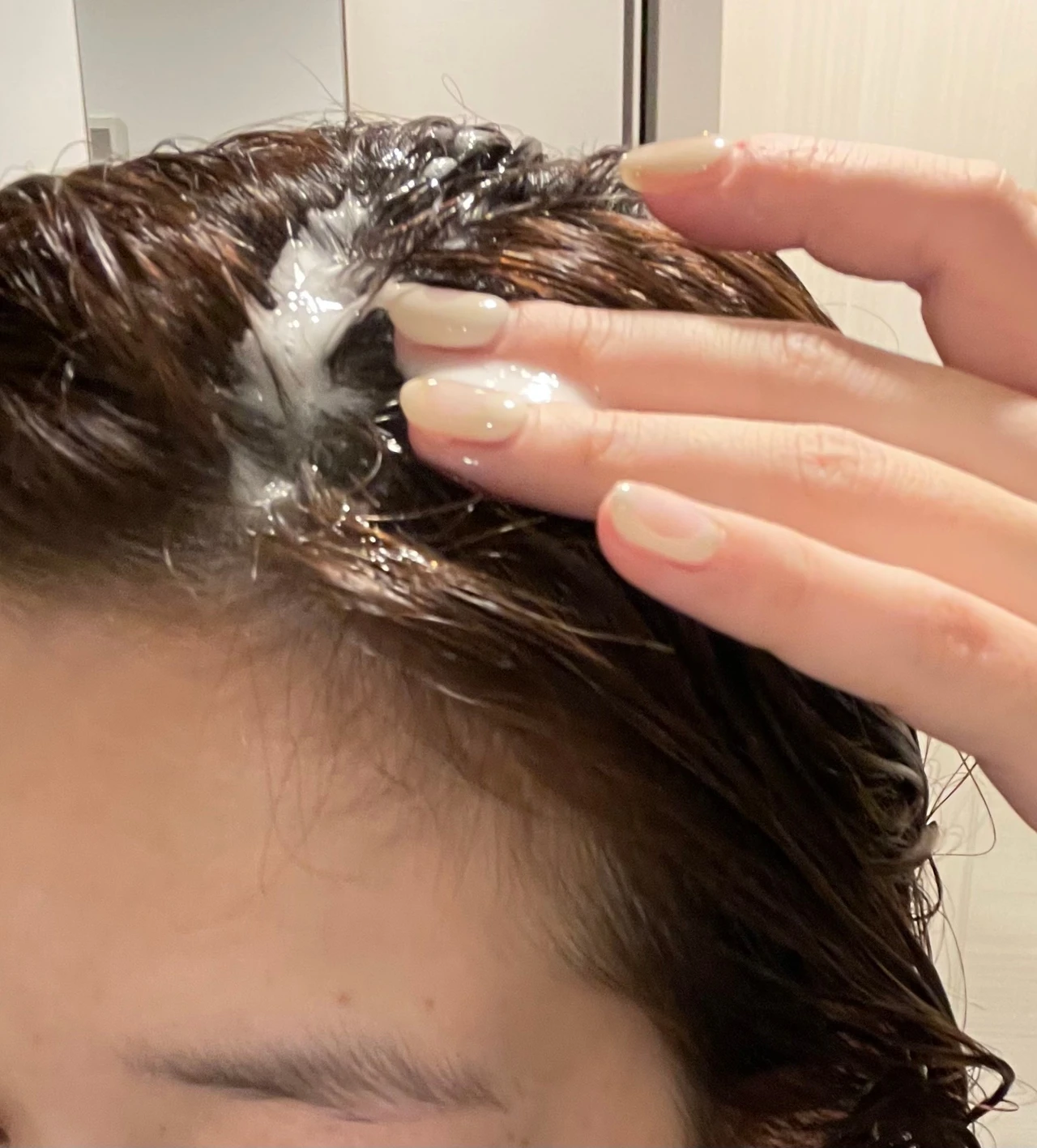 【頭皮にも潤いを✨】乾燥しがちな今から始める頭皮専用の美容液「ines アクア チャージ ムース」_2_2