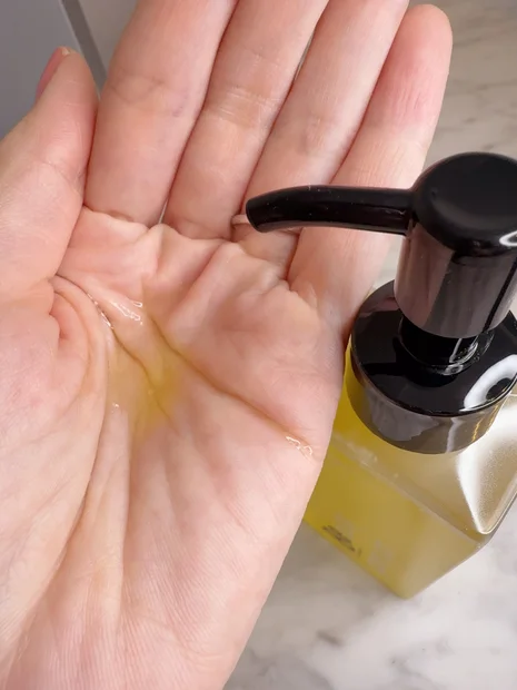 まるで美容オイルみたいなしっとり感に感激！【Be（ビー）クレンジングオイル C】