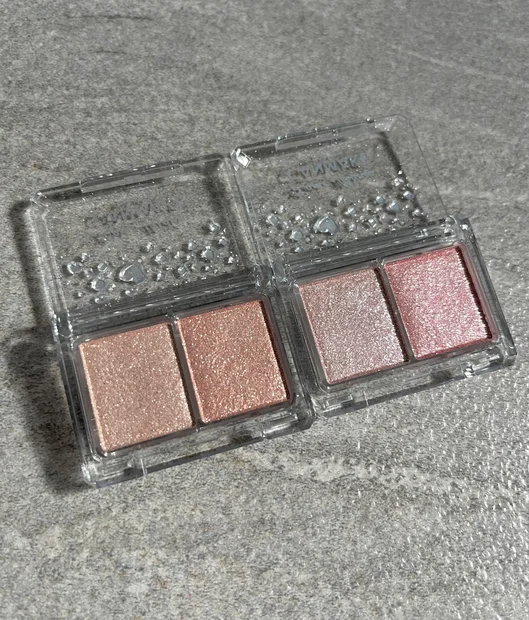 【キャンメイク新作】ラメマニア必見！2色でときめくご褒美アイシャドウをスウォッチ付きでご紹介♪
