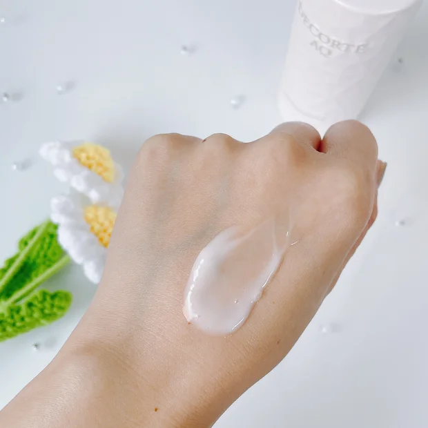 【贅沢ボディケア】コスメデコルテAQシリーズのボディミルク・ボディウォッシュでふわふわ肌