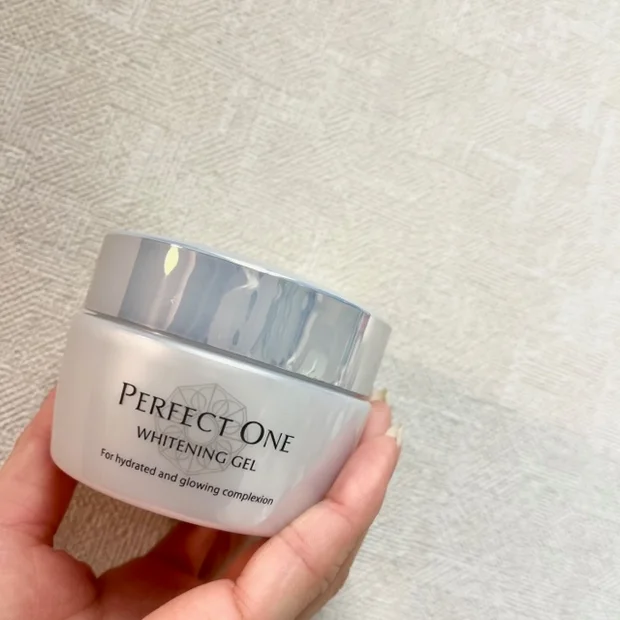 時短の味方♡これひとつで6役も！【パーフェクトワン 薬用ホワイト人ぐジェル】