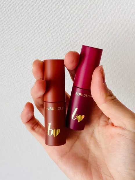 【次回のマキアの付録が豪華すぎ！】b idolのちゅるるんグロス現品が付いてくる☆私の持っている02お泊まりピーチ＆03ディナーチェリーを紹介します。