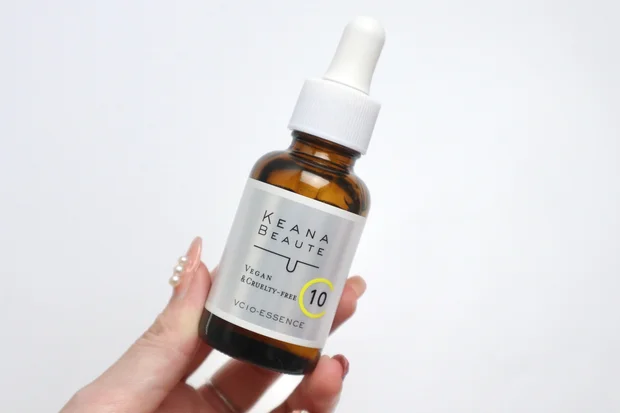 【毛穴ケア】プチプラでも毛穴ケアはできる！ドラストで買える高濃度ビタミンC美容液「ケアナボーテ VC10 濃美容液」