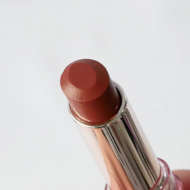 【セザンヌ新作】ラスティンググロスリップN全色レビュー｜イエベ・ブルベ別〈12/23発売〉