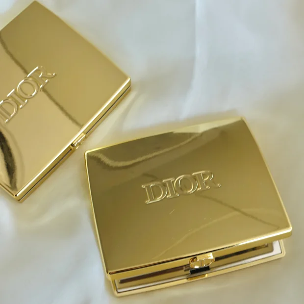 ディオールのクリスマス2024限定「サンク クルール 643＆863」スウォッチ＆レビュー