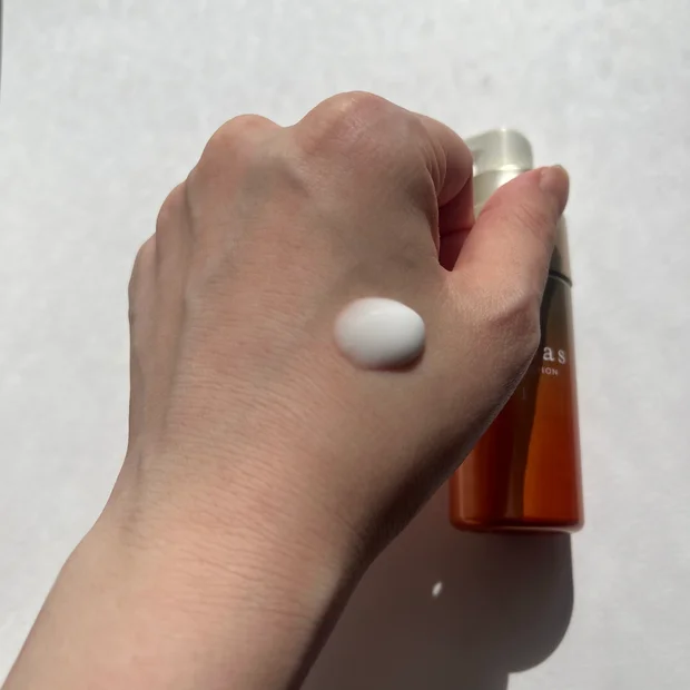 【ビトアス】ひと塗りで完結！順番に浸透するオールインワン