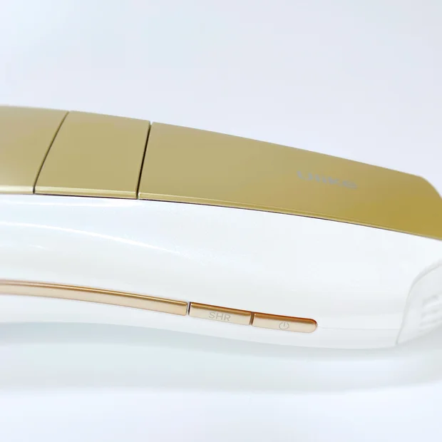 お手入れ中もひんやり快適[Air 10 IPL光美容器]