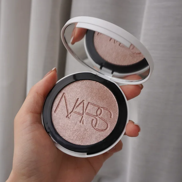 MYベストコスメ2025 デパコスハイライト3選！NARS・YSL・Diorを比較、それぞれのおすすめポイント紹介