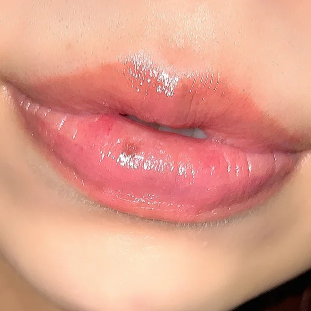 【大人の粘膜リップ】NARS アフターグローセンシュアルシャインリップスティック888をレビュー