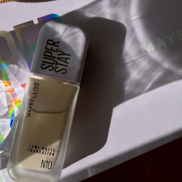 メイベリンの新作ファンデを全色レビュー！【メイベリン ニューヨーク SPステイ ルミマット リキッド ファンデーション】