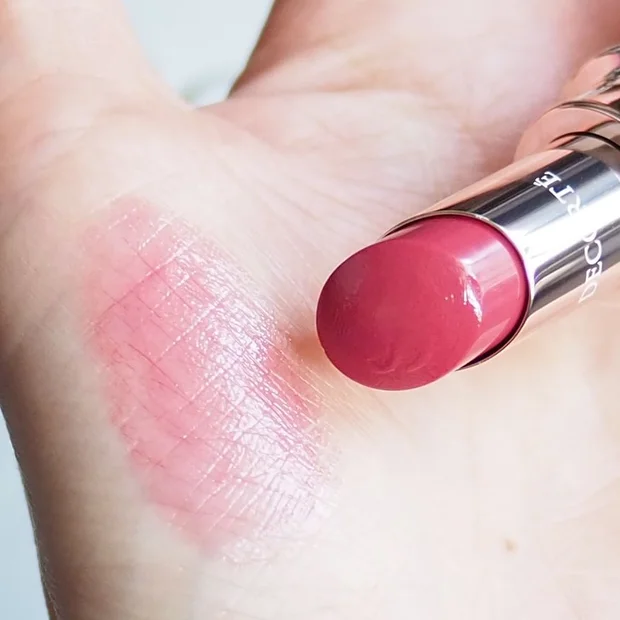 ティントの概念が変わる!?コスメデコルテ新作ティントで叶える大人の“ふっくら”透明感リップ