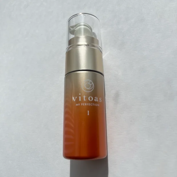 【ビトアス】ひと塗りで完結！順番に浸透するオールインワン