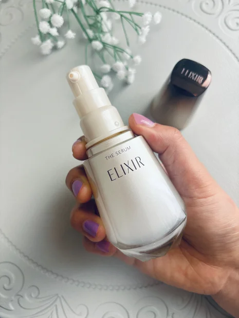 大人の美肌要素に一気にアプローチ★エリクシールの薬用高機能美容液