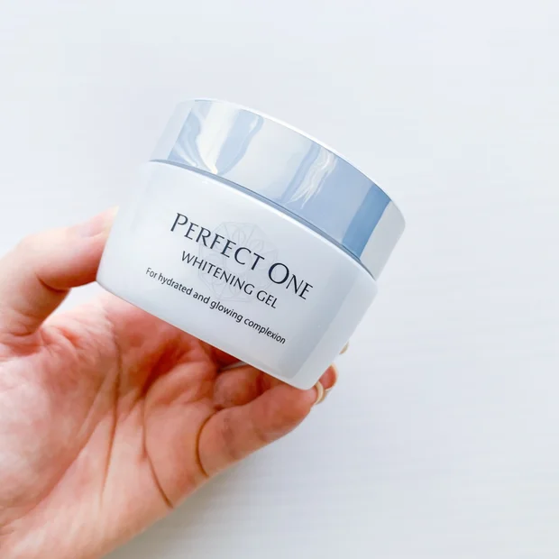 これ1つで時短美白ケア！薬用ホワイトニングジェル