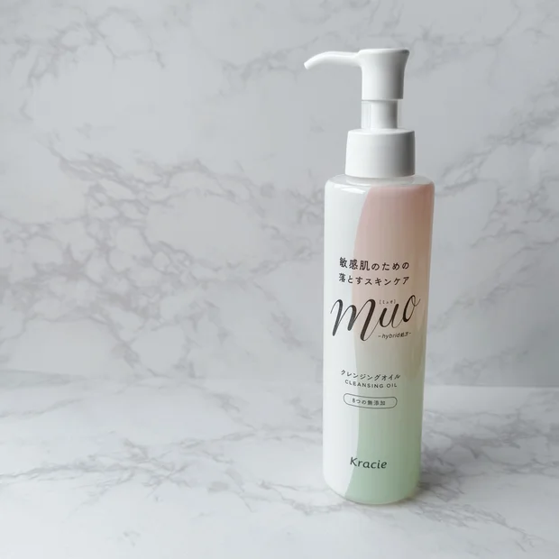 敏感肌でもしっかりメイク派に！ハイブリッド処方のクレンジングmuo