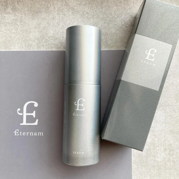 ヒト臍帯由来間葉系幹細胞培養上清液を高配合した「エテルナム セラム」！様々な肌悩み全体に働きかけてくれる高機能セラムです◎