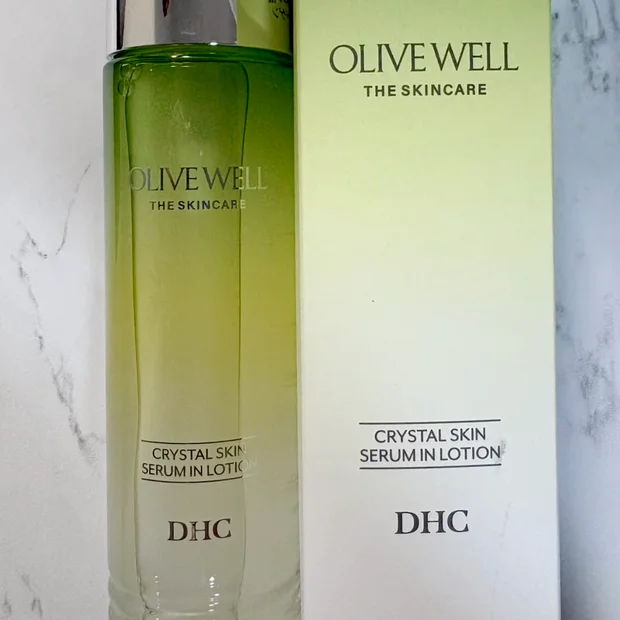 DHC史上初の美容液ローション！独自成分「オリーブ発酵液」配合でオリーブの魅力たっぷり♡