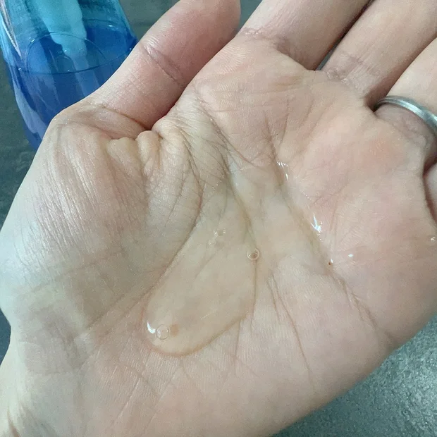 なめらかまばゆいツヤ髪へ！"hiritu"「AURORA SERIES シャンプー&トリートメント」