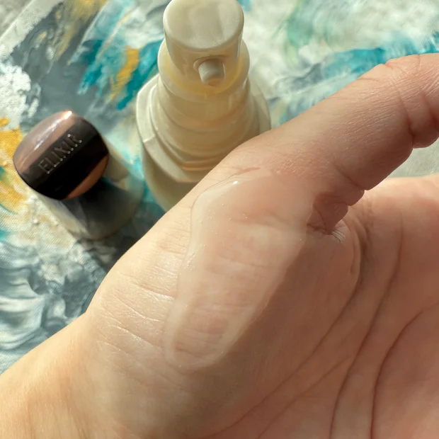 【美容液の新境地】ELIXIR［エリクシール］倍速美容液“ザ セラム”でハリに満ちた明るい肌へ！使用感レビュー【美容雑誌ベスコス総なめ】