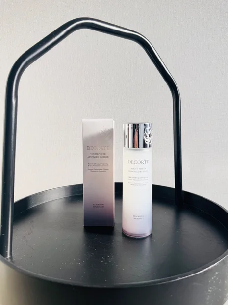 【小田切ヒロさんのおすすめ化粧水】コスメデコルテの話題の新作を30代・乾燥肌が使ってみた！