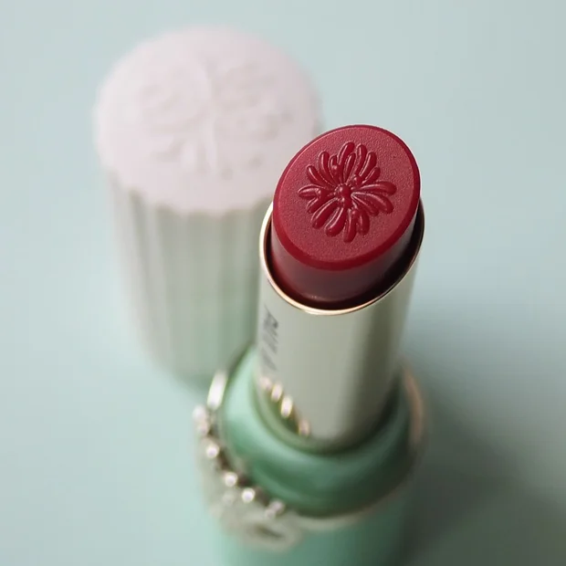 【夏コスメ】夏の唇に艶めく血色感！「ポール＆ジョー リップスティック N」＜103＞をレポート！