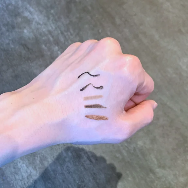 【毛穴悩み民に朗報】自然派のＢｅクレンジングオイルＣで、新たな毛穴ケアの高みへ。