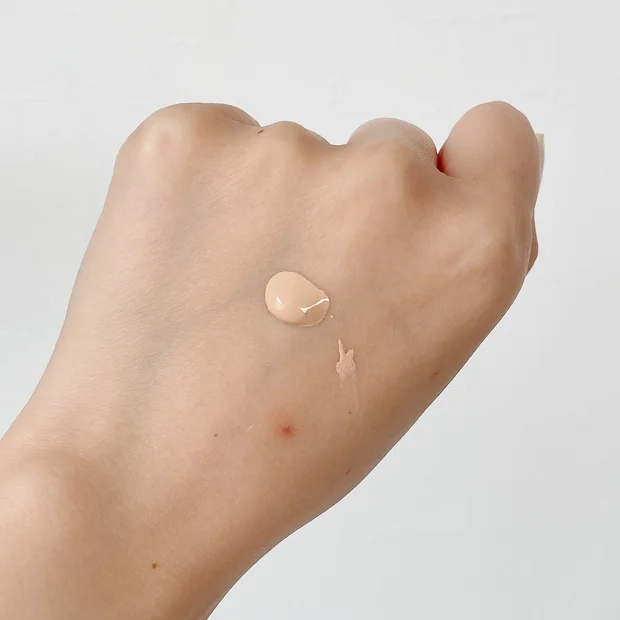 【KATE（ケイト）】ベスコス受賞のプチプラファンデ「バーチャルスキンメイカー」レビュー｜色比較あり