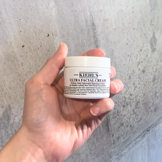 【乾燥肌の救世主】キールズUFCを徹底レビュー！冬の乾燥に負けない保湿力の奇跡と使用法紹介