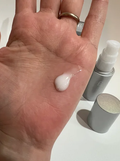 エテルナム セラムで透明感のあるハリ肌へ！ワンランク上のスキンケア