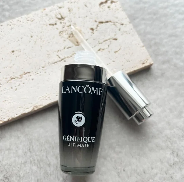 リニューアルしたLANCOME［ランコム］名品美容液・ジェニフィック アルティメセラムで冬の乾燥に負けない透明感を！