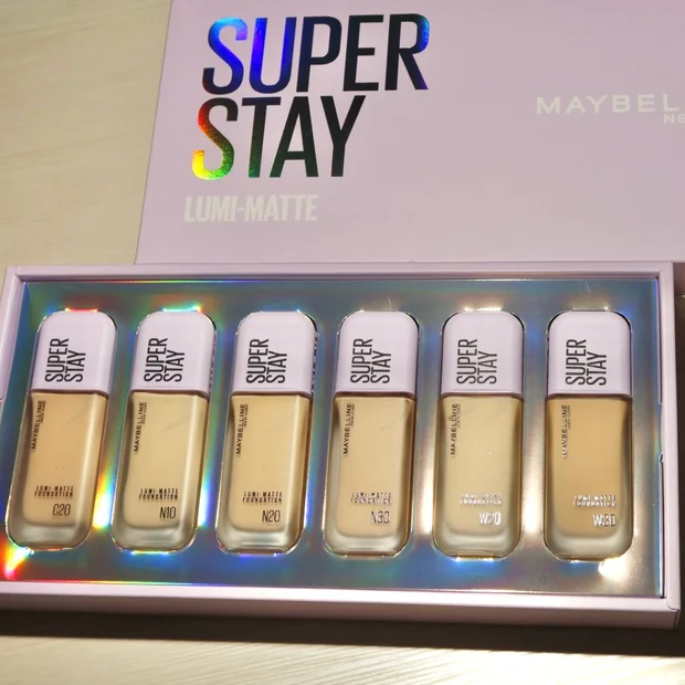 崩れにくい！メイベリン SPステイ ルミマットリキッドファンデーション