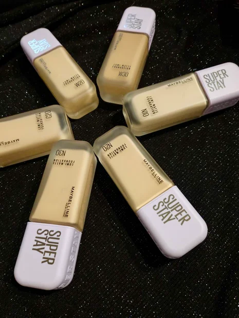 カラバリ豊富な超うす膜崩れにくいリキッドファンデーションの登場です！