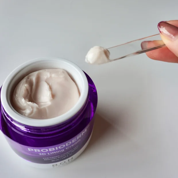 話題の乳酸菌スキンケア。バイオヒールボ プロバイオダーム™ 3Dリフティングクリームでハリ感アップ！