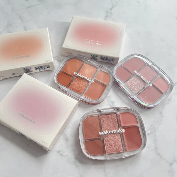【ウェイクメイク】これひとつでデイリーメイクはOK！気分で質感を使い分けられる万能パレット