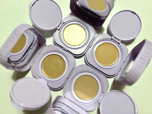 ハイカバーなのに素肌感を活かせる生チョコバームファンデーション※食べ物ではありません