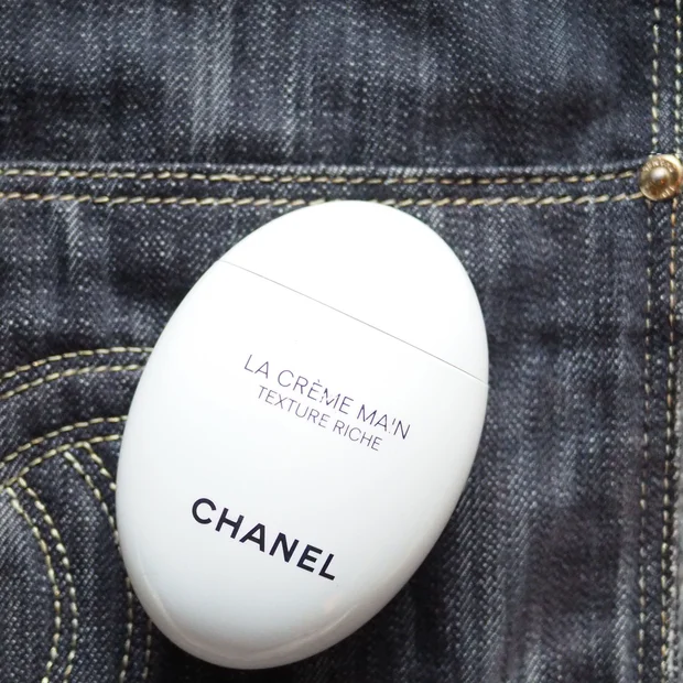 絶対喜ばれるギフトならこれ！シャネル卵型ハンドクリームをレポート【デニムコレクション予約情報も】