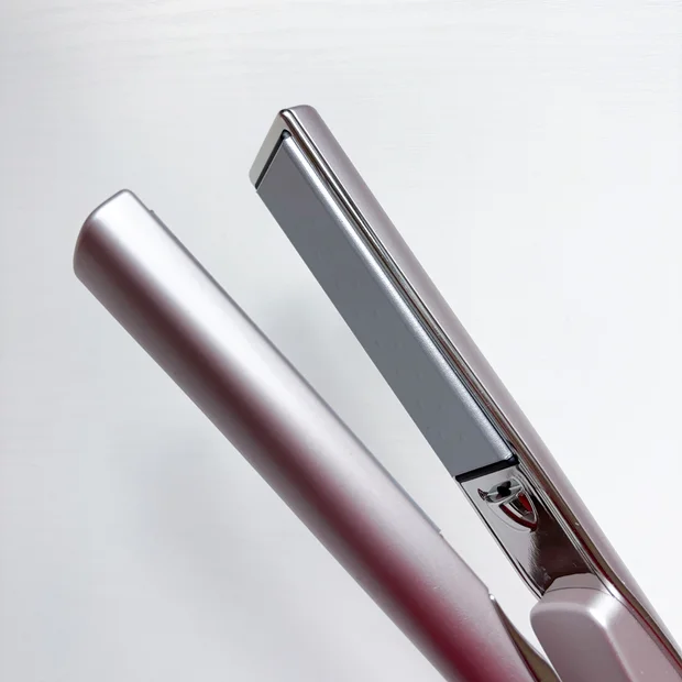 【ヘアアイロン】サロン帰りのシルク髪へ♡「ケアレクト by プリュスオー スムースケアアイロン」をレビューします