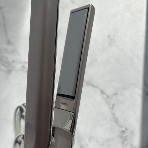 【ケアレクト】1台で何役も！自宅でサロン帰りのような仕上がりになる優秀ヘアアイロン