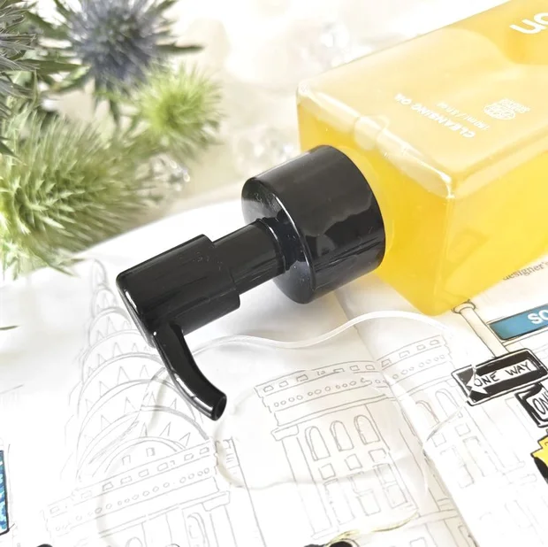 【クレンジング】日本古来の発酵の力で生まれたオリジナルエキスでメイクをすっきり落としちゃう。