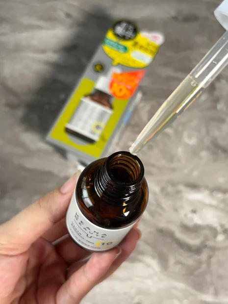 《ケアナボーテ美容液レビュー》明色化粧品の“毛穴専門ケア”が人気の理由