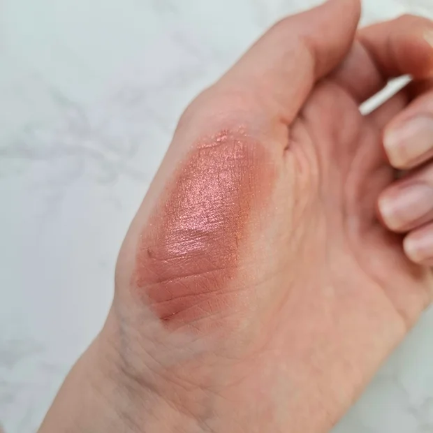 【ディオールホリデーコレクション2025】クリスマスにぴったり！イエベにおすすめの限定アイテムをレビュー