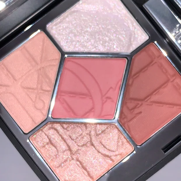 限定Diorアイシャドウ857ローズオーガンザを徹底レビュー