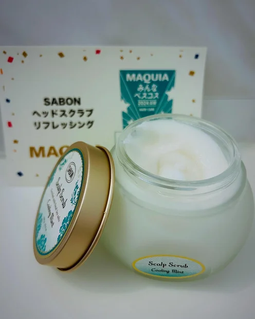 美髪を目指すなら頭皮ケア！！
SABONの名品ヘッドスクラブ！！
