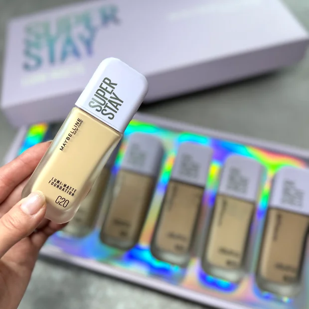 超うす膜なのに崩れにくい！新作ファンデ【メイベリン SPステイ ルミマット リキッドファンデーション】全6色をレビュー