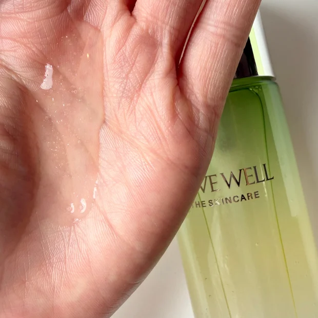 DHC独自の新成分配合♡１本で化粧水&美容液の２役が便利【セラムインローション】