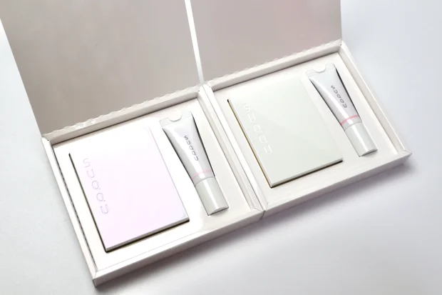 【SUQQUクリスマスコフレ2025】シグニチャー カラー アイズ 149 舜華がブルベ大優勝