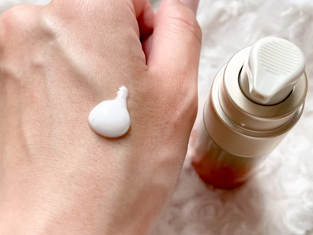 化粧水、美容液、クリームを順番に塗ったようなオールインワン♡